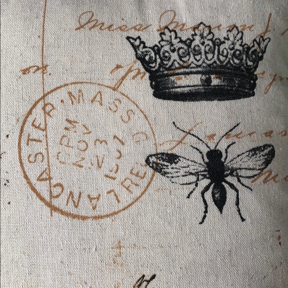 Decorative pillow - Picture 4 of 11